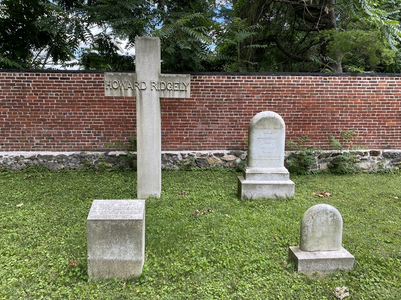 Howard Ridgely Cemetery